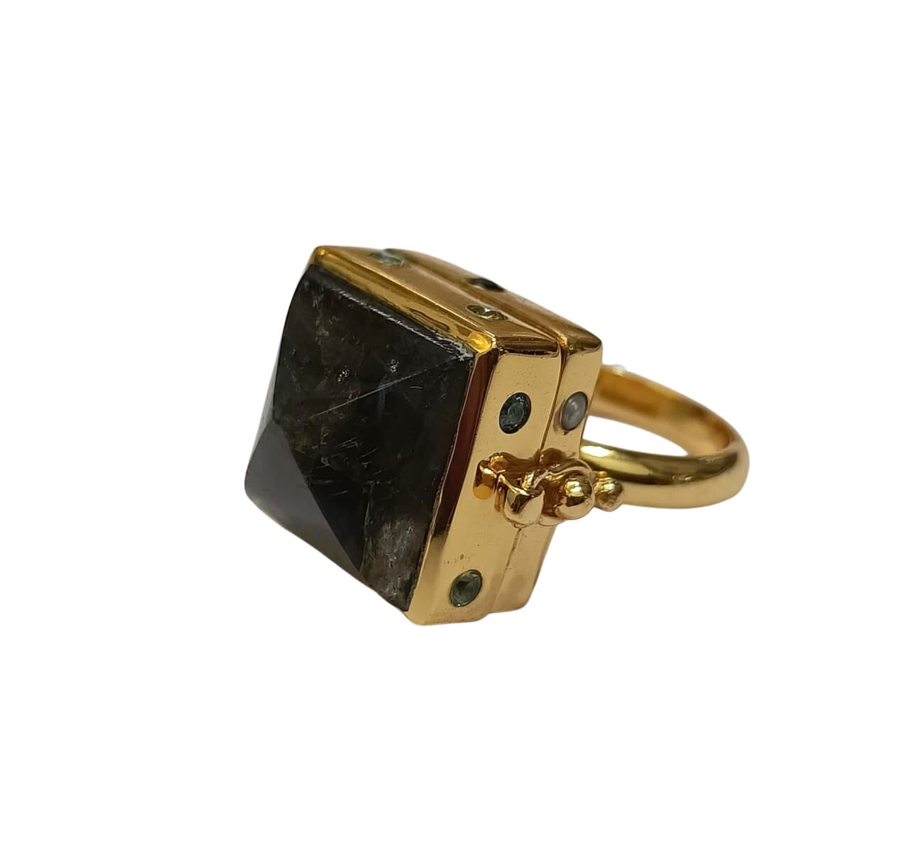 Treasure Box Labradorite Ring